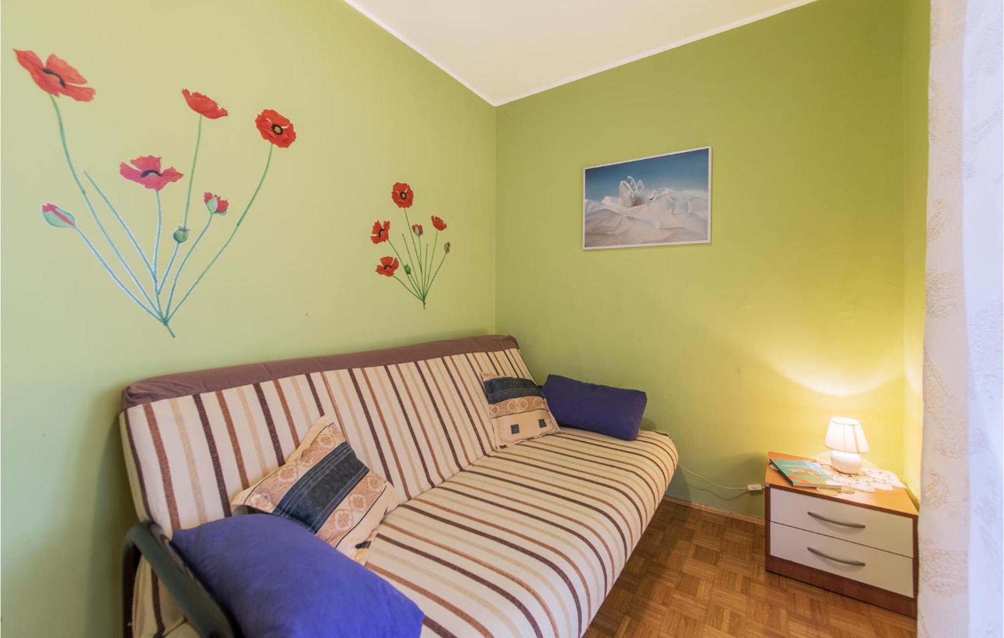 Gorgeous Apartment In Pula With House Sea View Exterior foto