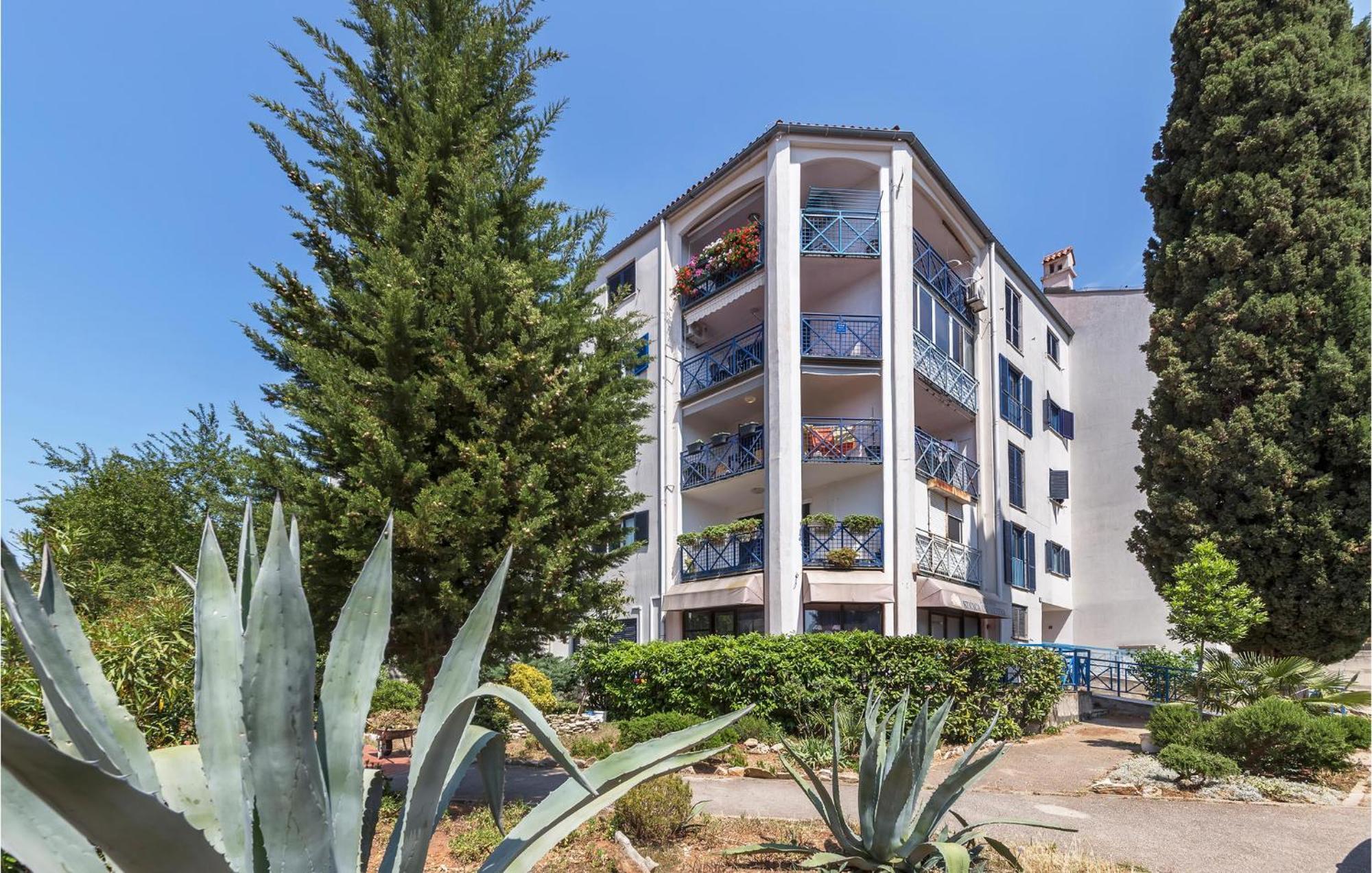 Gorgeous Apartment In Pula With House Sea View Exterior foto